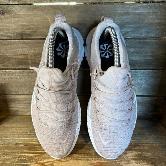 Womens Nike Free RN 5.0 Platinum Violet Athletic Running Shoes Sneakers Size 8 M - Picture 3 of 6